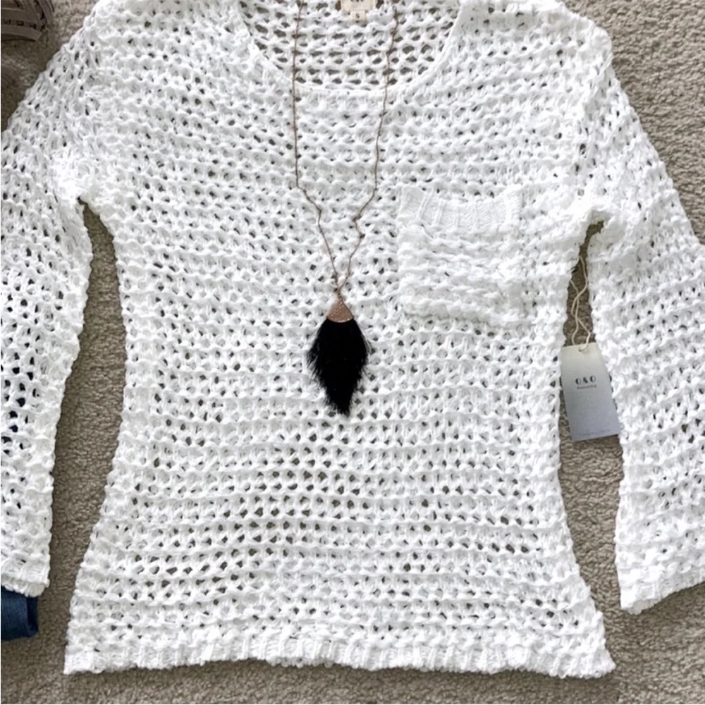 White Open Weave, Bell Sleeve Sweater - Picture 3 of 6